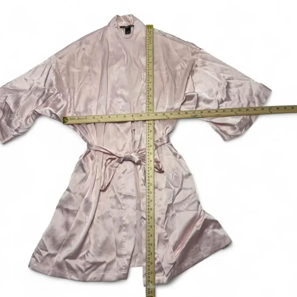 Victorias Secret Baby Pink Satin Tie Up Robe Beautiful Size XS Sleep Sexy 2000s - Picture 4 of 5